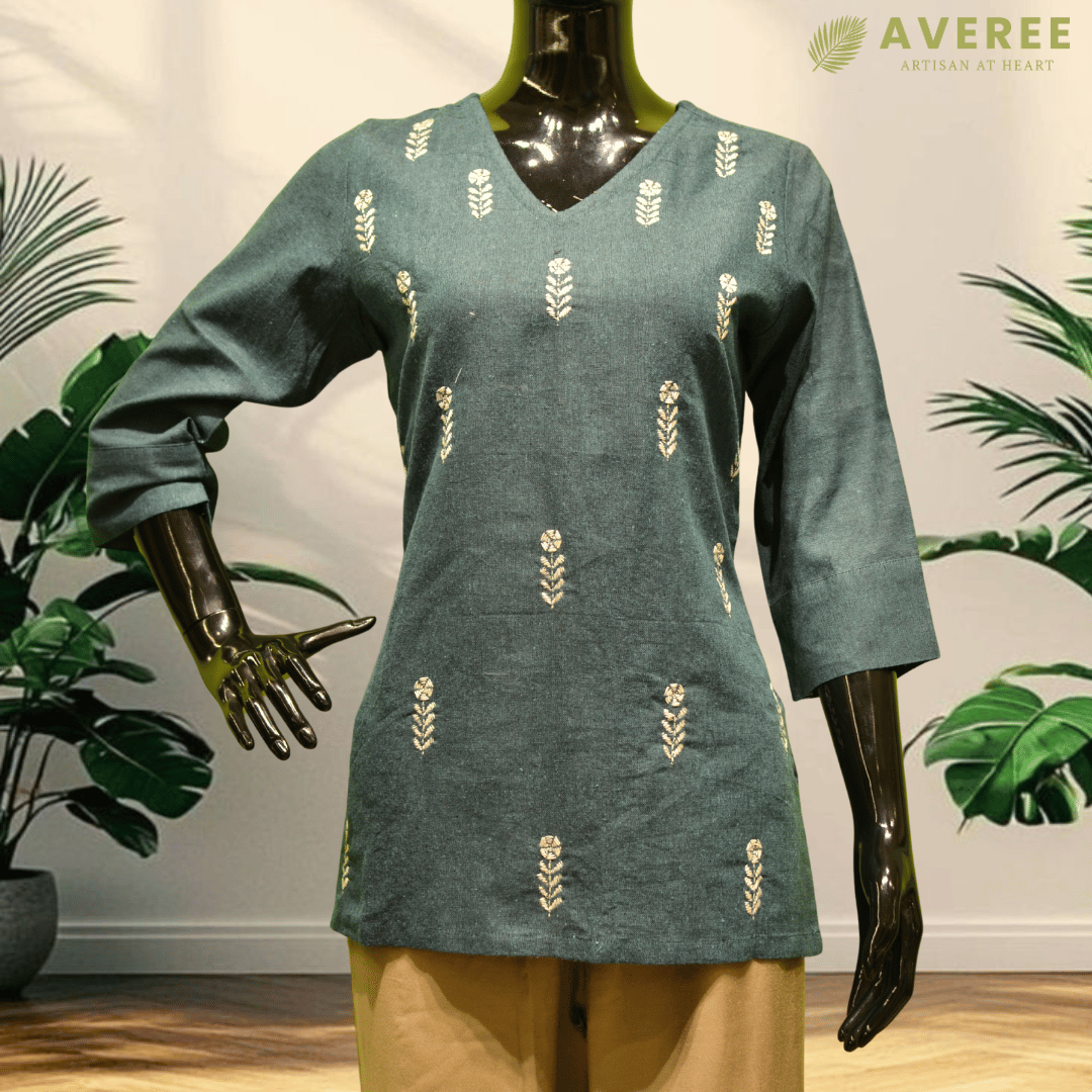 Forest Green Cotton Short Hand Embroidered Slim Fit Kurti