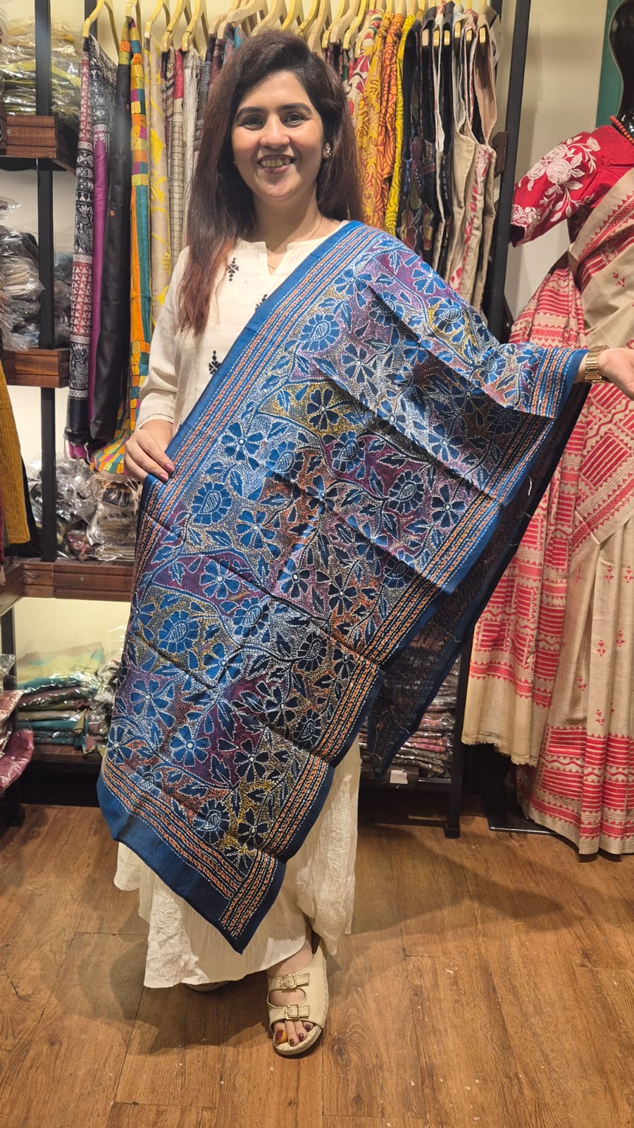 Blue Multicolour Kantha Silk Stole
