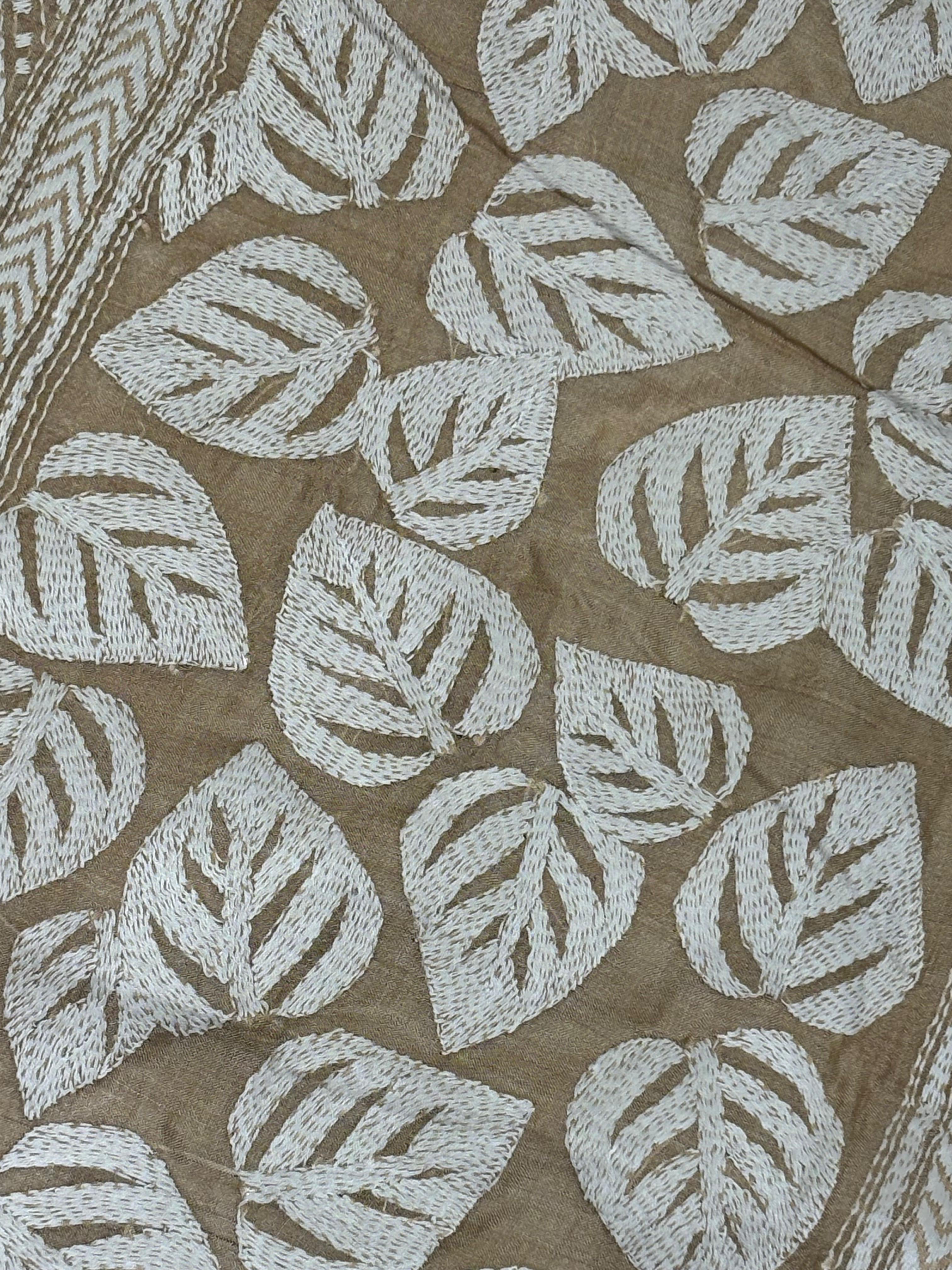 White Leaf Tussar Saree