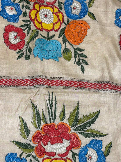 Floral motifs Tussar Saree