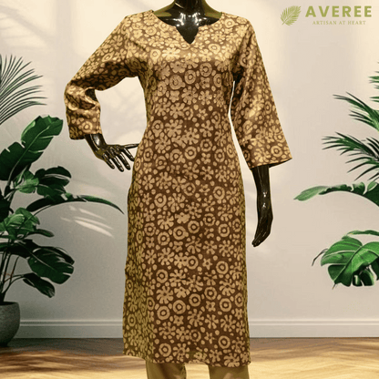 Grey Block Cotton Hand Embroidered Slim Fit Kurti