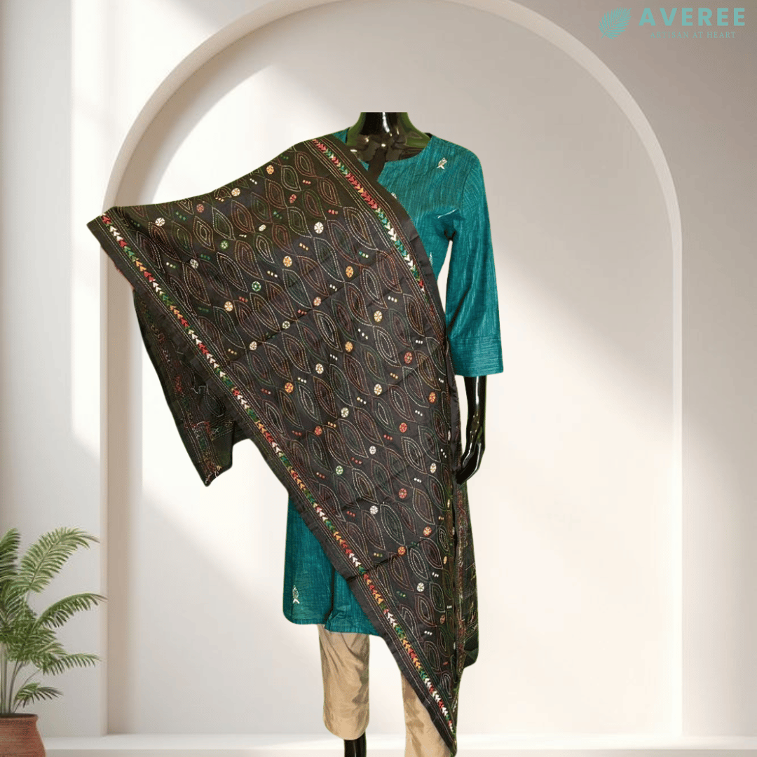 Black Blended Silk Stole