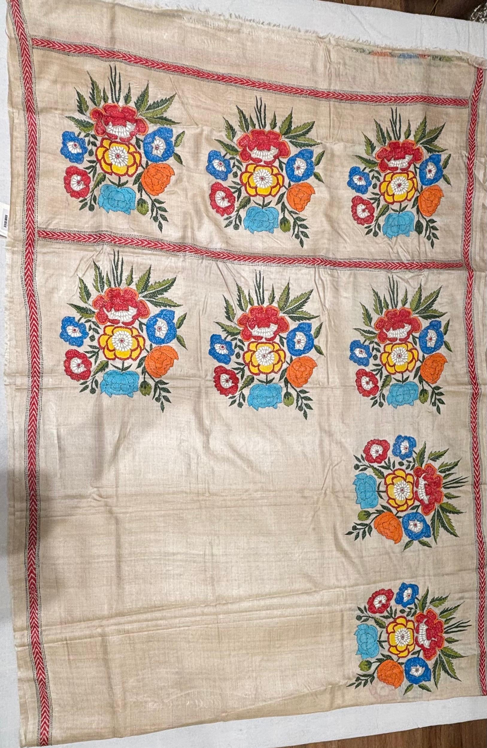 Floral motifs Tussar Saree
