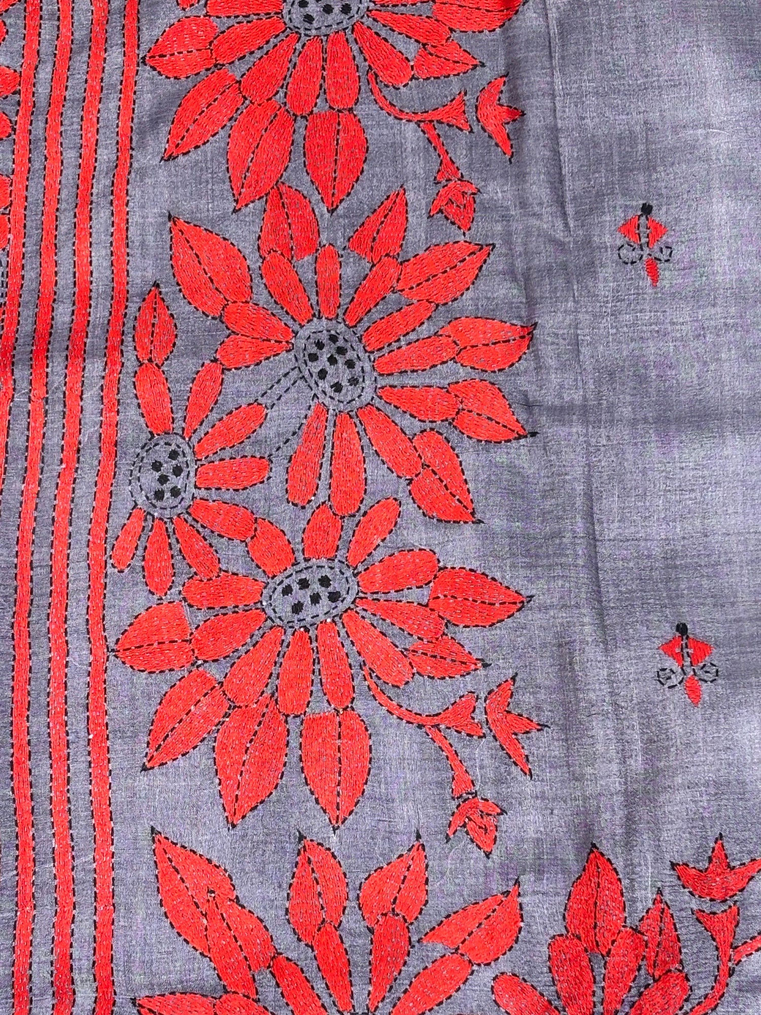 Red &amp; Gray Dyed Tussar Saree