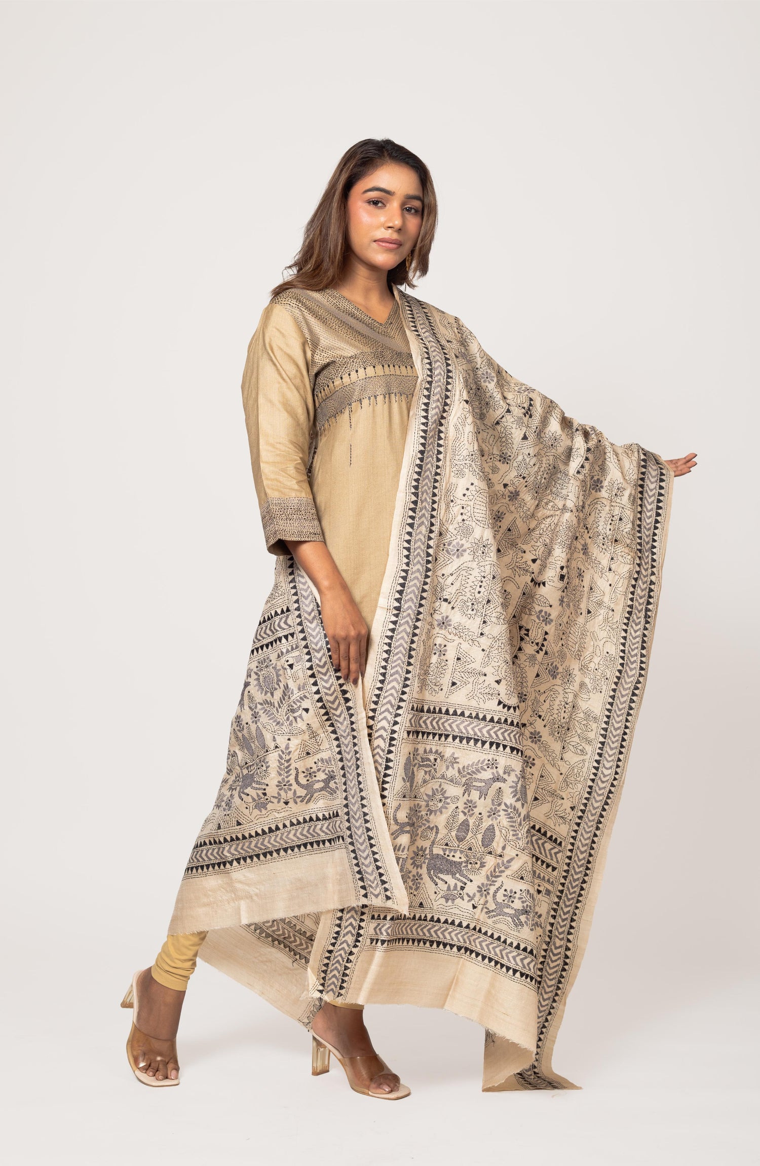 Black Fine Gachi Tussar Dupatta 36&