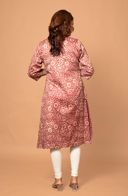 Magenta Block Print Viscose Hand Embroidered Slim Fit Kurti