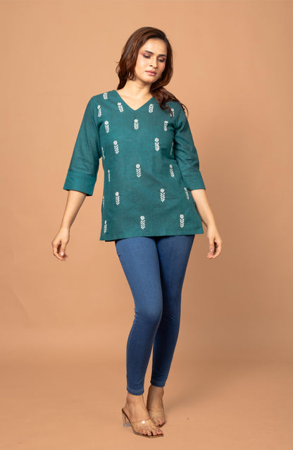 Forest Green Cotton Short Hand Embroidered Slim Fit Kurti
