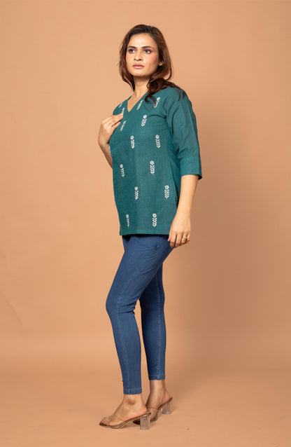 Forest Green Cotton Short Hand Embroidered Slim Fit Kurti