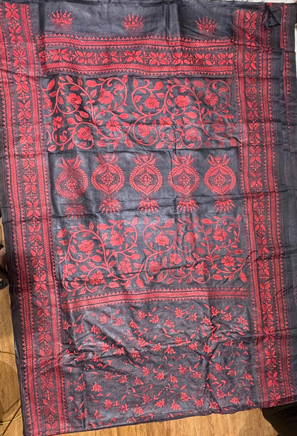 Red &amp; Black Floral Dyed Tussar Saree